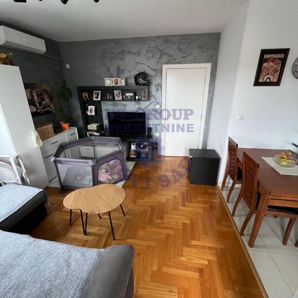 Slika 6 - Odlican stan na Bulevaru Patrijarha Pavla