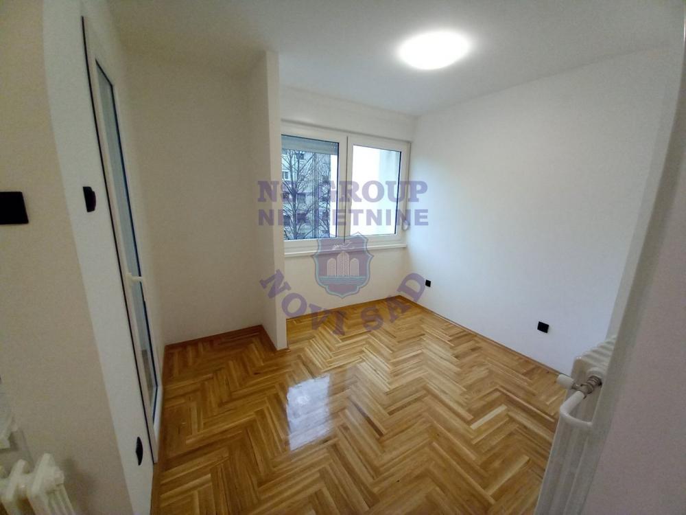 Slika 5 - 561175-Fenomenalan uknjižen trosoban stan. 