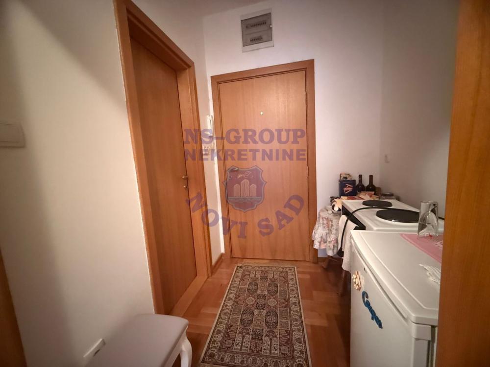 Slika 2 - 561174-Na prodaju garsonjera na Bulevaru Evrope