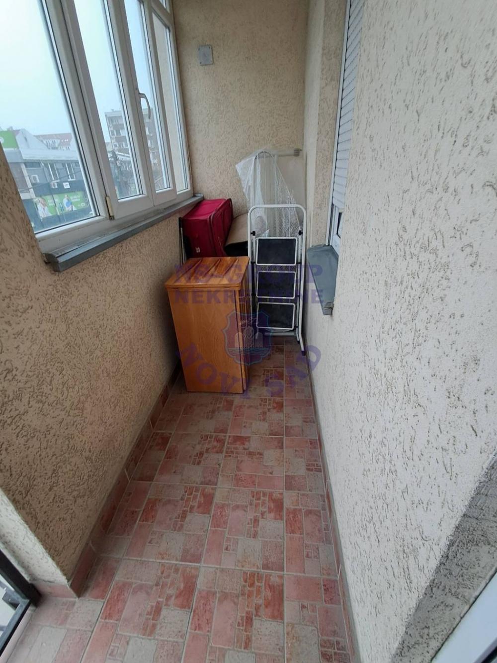 Slika 7 - 561167--Predstavljamo Vam komforan trosoban stan od 70 m2 na odličnoj lokaciji.