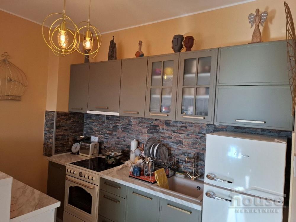 Slika 10 - Stan,NOVI SAD,TELEP,kv: 59.00, € 180000, ID: 1065133