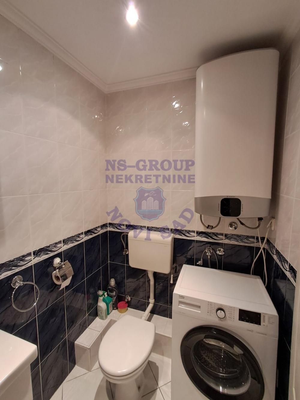 Slika 9 - Trosoban, 70m2, Podbara Novi Sad, sa terasom