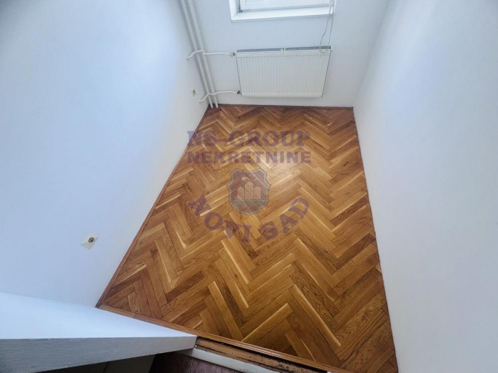 Slika 4 - Odlican trosoban stan na Grbavici!