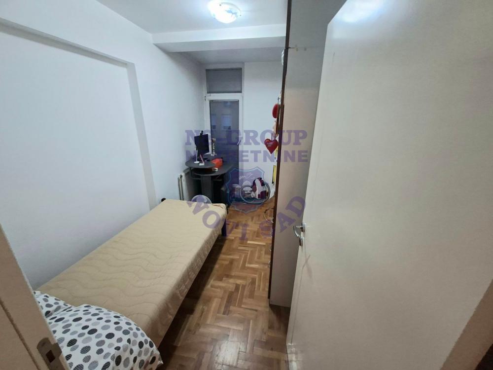 Slika 7 - Odlican trosoban stan na Grbavici!