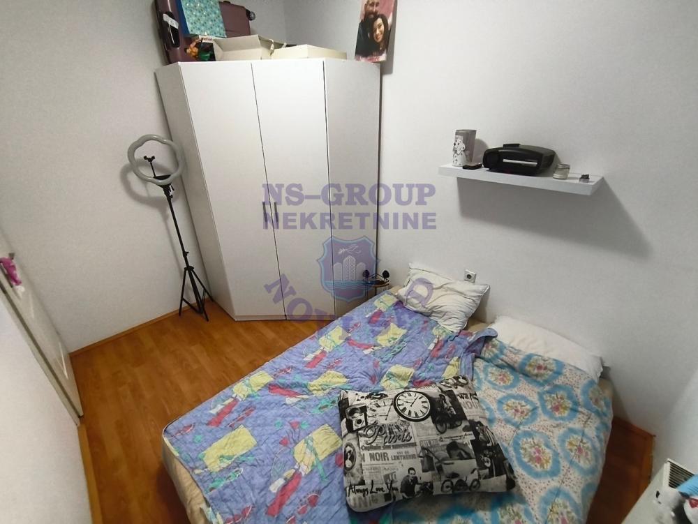 Slika 2 - Dvoiposoban, 52m2, Adice Novi Sad, sa terasom