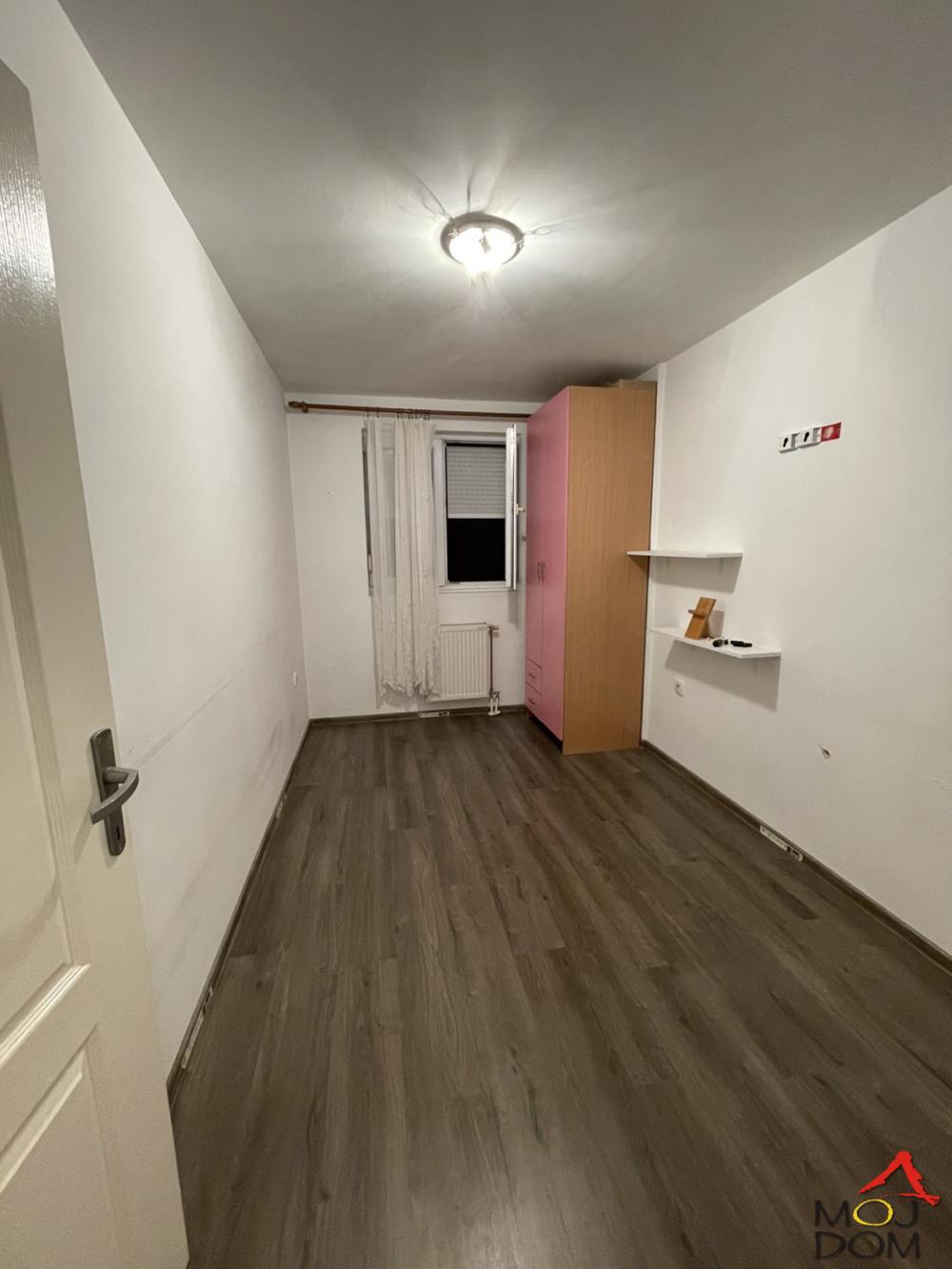 Slika 5 - Stan,NOVI SAD,TELEP,kv: 36, € 103000, ID: 1031541