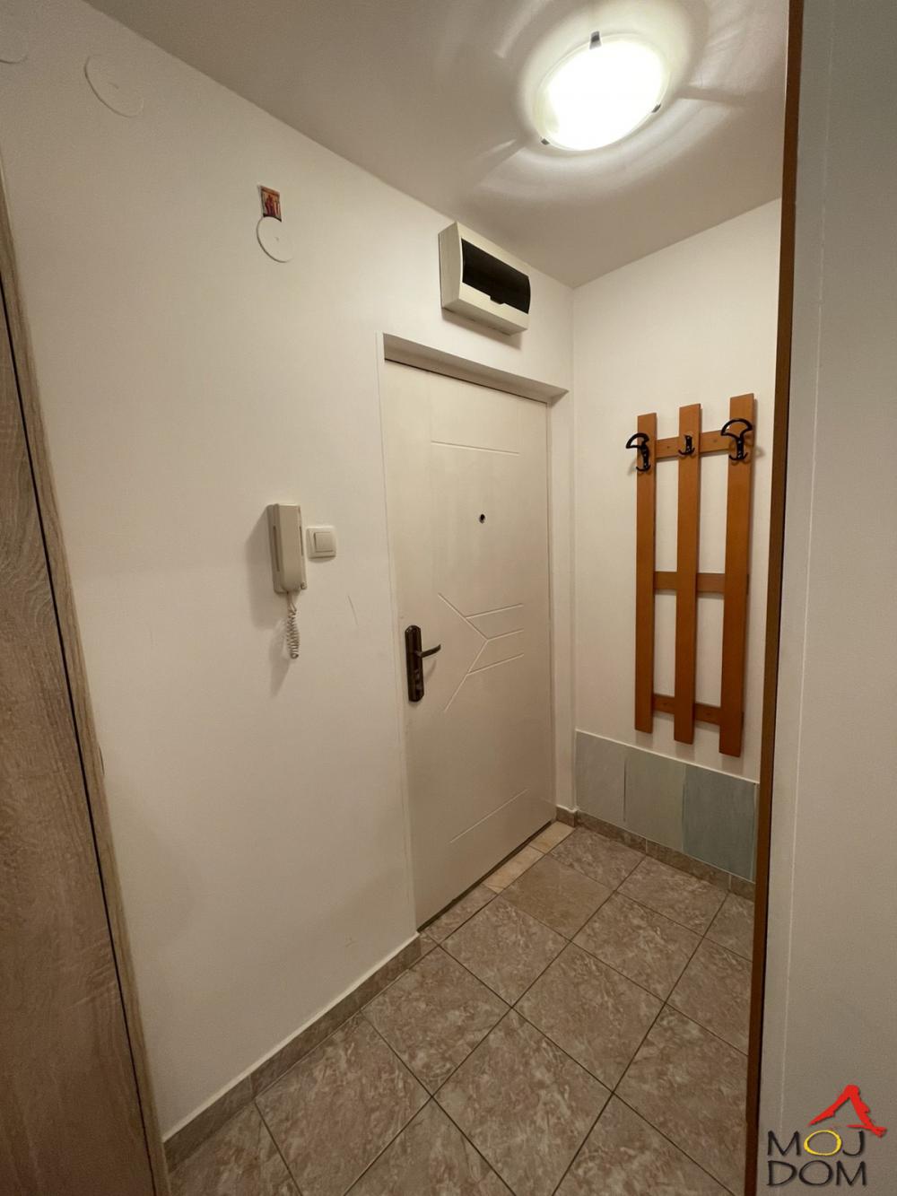 Slika 1 - Stan,NOVI SAD,TELEP,kv: 36, € 103000, ID: 1031541