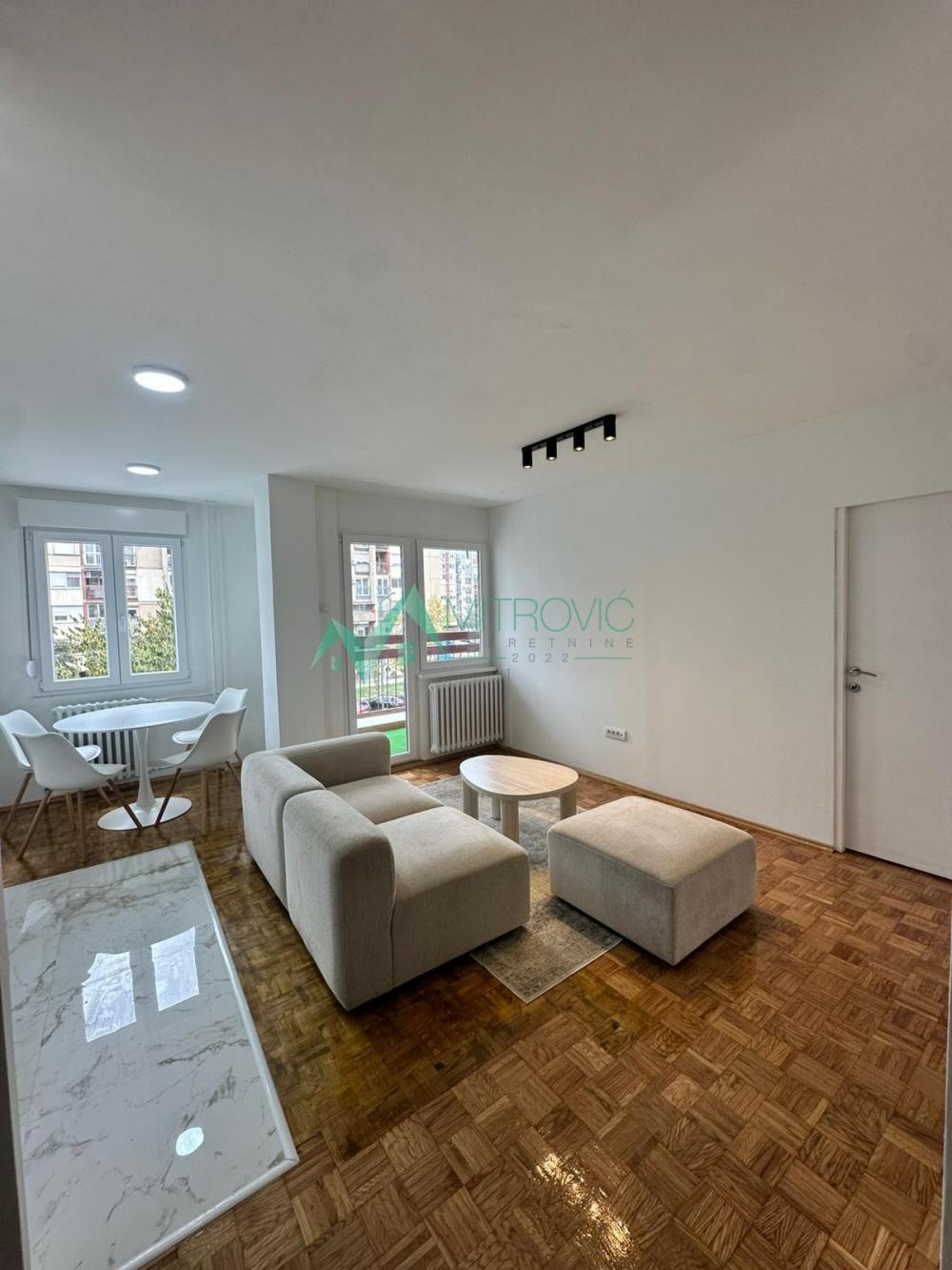 Slika 6 - Retko u ponudi – renoviran trosoban stan na Limanu 4