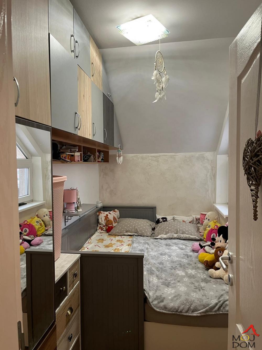 Slika 8 - Stan,NOVI SAD,DETELINARA,kv: 50, € 121550, ID: 1031459