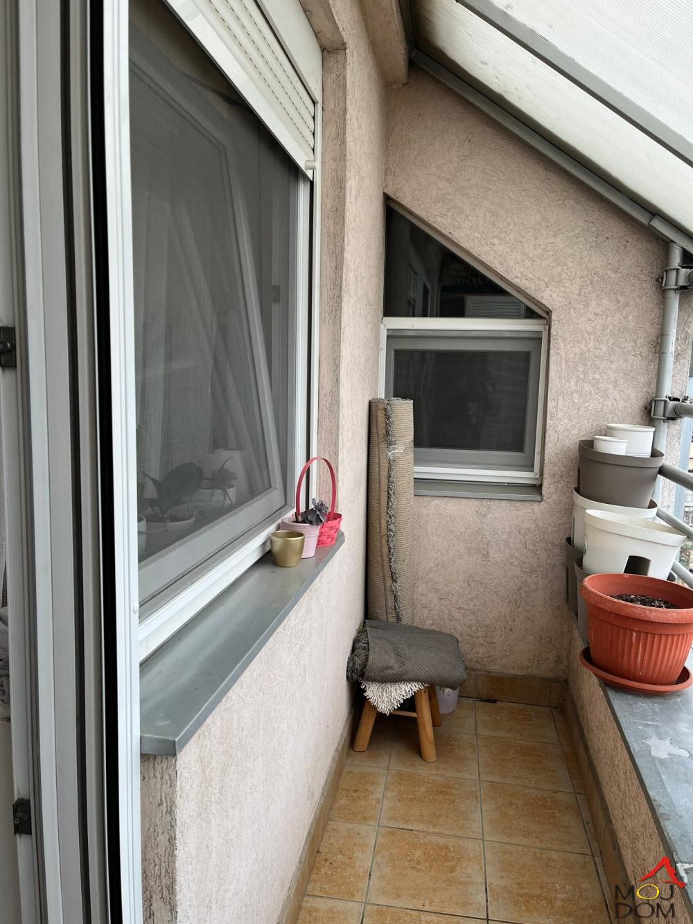 Slika 10 - Stan,NOVI SAD,DETELINARA,kv: 50, € 121550, ID: 1031459