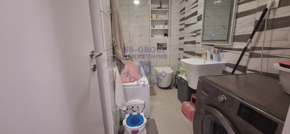 Slika 5 - Troiposoban, 75m2, Adice Novi Sad, sa terasom