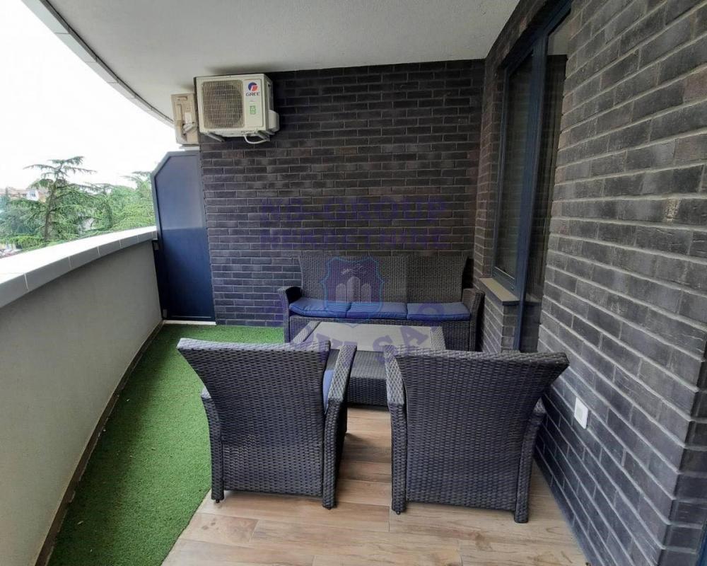 Slika 9 - Dvosoban, 56m2, Novi Sad centar Novi Sad, sa terasom, ima lift