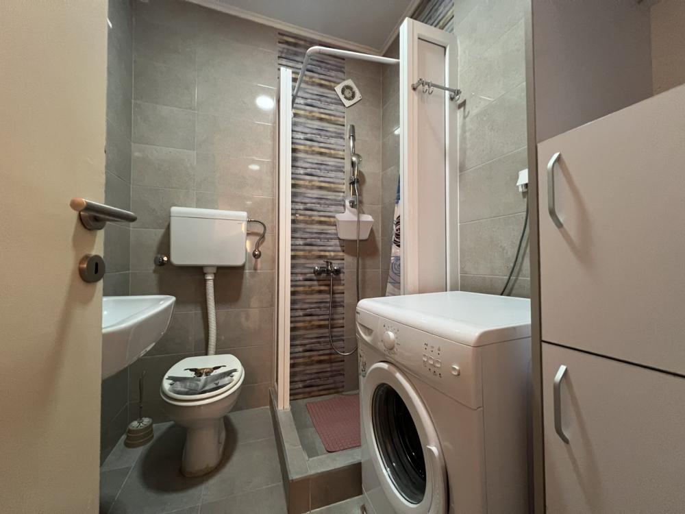 Slika 5 - Jednosoban, odličan stan na Novom Naselju