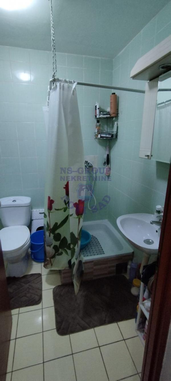 Slika 6 - Jednosoban, 23m2, Detelinara Novi Sad, sa terasom, ima lift