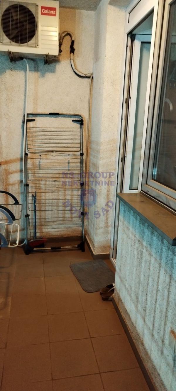 Slika 7 - Jednosoban, 23m2, Detelinara Novi Sad, sa terasom, ima lift