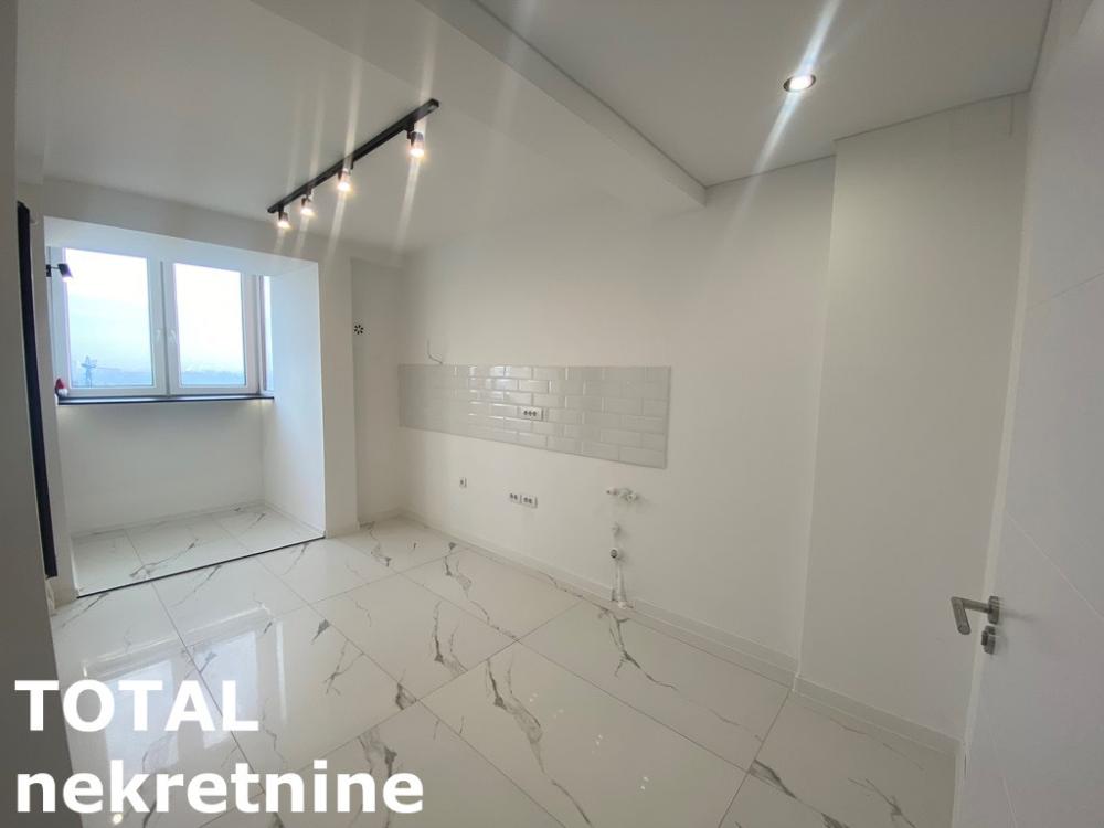 Slika 10 - Stan,NOVI SAD,DETELINARA,kv: 51.00, € 129000, ID: 1101990