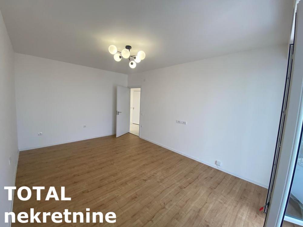 Slika 3 - Stan,NOVI SAD,DETELINARA,kv: 51.00, € 129000, ID: 1101990