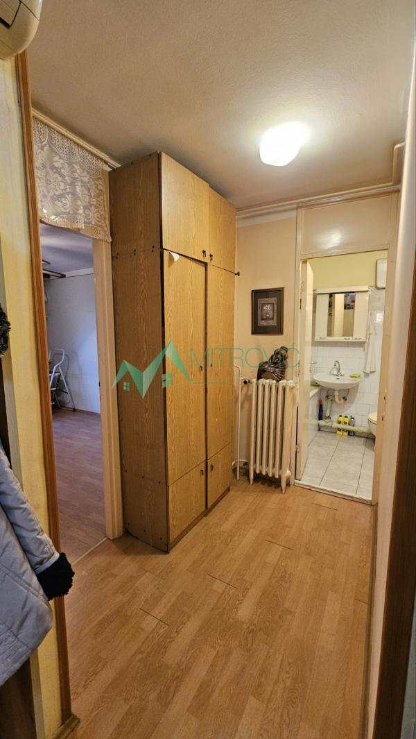 Slika 4 - Novo Naselje, 65m² – dvosoban stan sa velikom terasom 