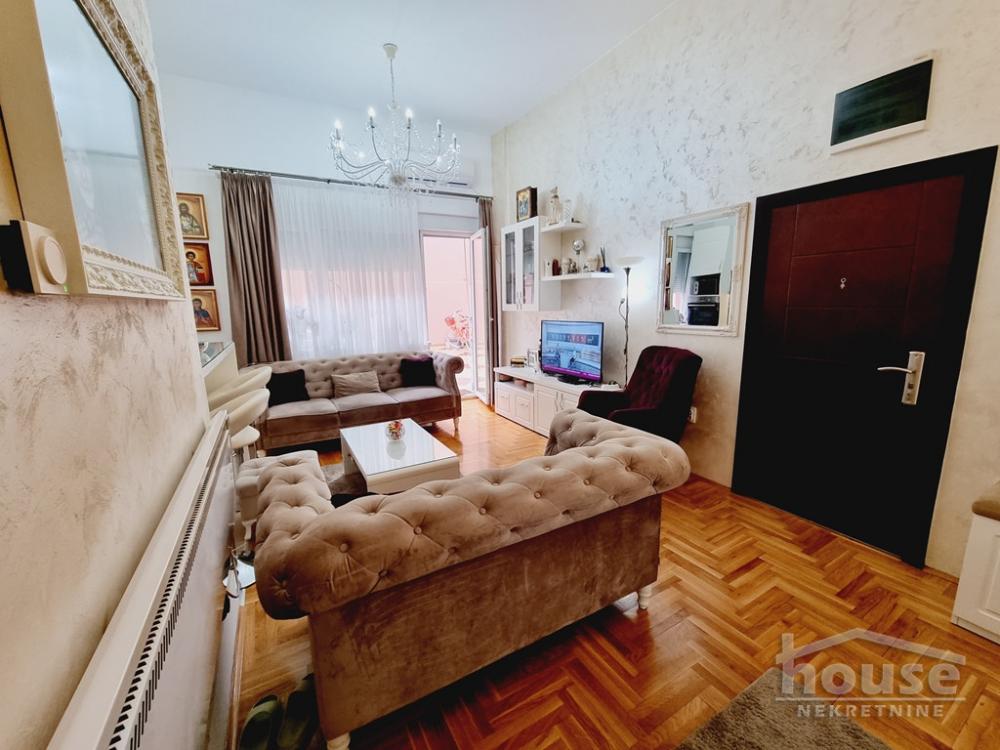 Slika 6 - Stan,NOVI SAD,CENTAR,kv: 91.00, € 195000, ID: 1065144