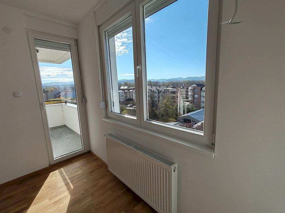 Slika 2 - Stan,NOVI SAD,TELEP,kv: 38, € 113300, ID: 1008287