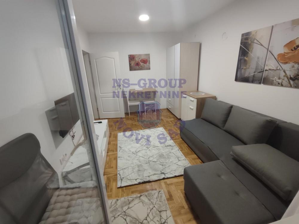 Slika 4 - Jednosoban stan na Bulevaru patrijarha Pavla!