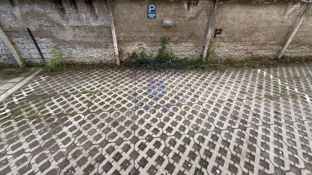 Slika 10 - Odlican stan sa parking mestom na Bulevaru Evrope!