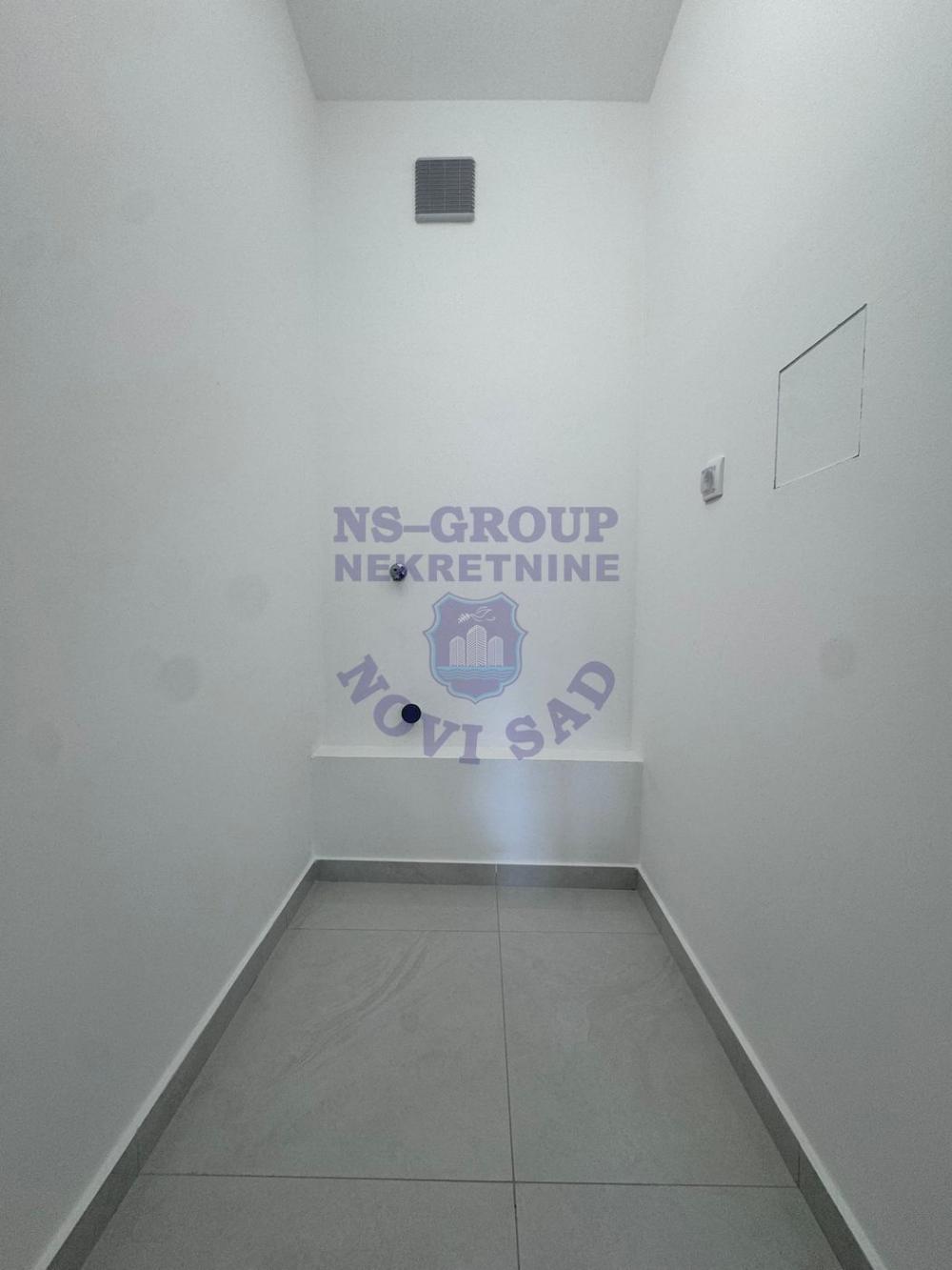 Slika 10 - Dvoiposoban, 55m2, Liman 3 Novi Sad, sa terasom, ima lift