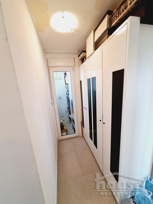 Slika 10 - Stan,NOVI SAD,LIMAN 2,kv: 70.00, € 245000, ID: 1065158