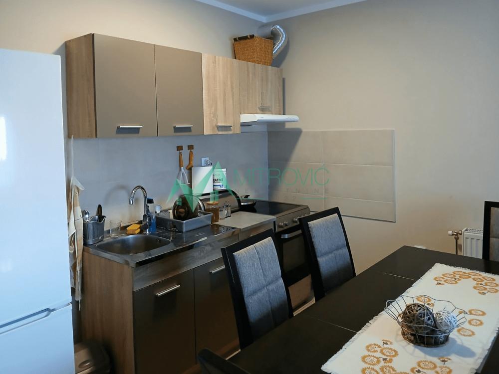 Slika 3 - Jednoiposoban stan sa parking mestom - odlična cena!