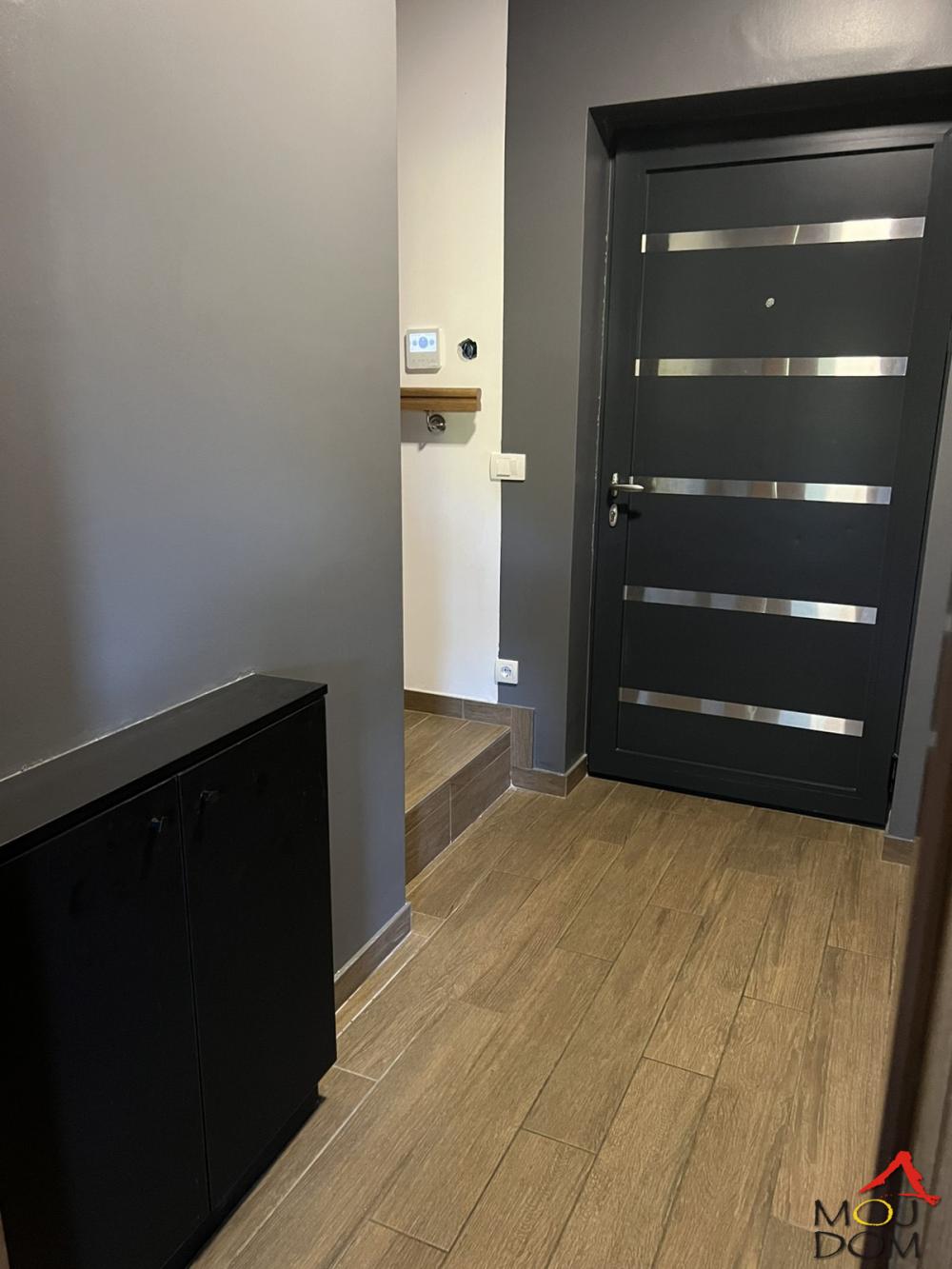 Slika 6 - Stan,PETROVARADIN,ALIBEGOVAC,kv: 106, € 180000, ID: 1031449