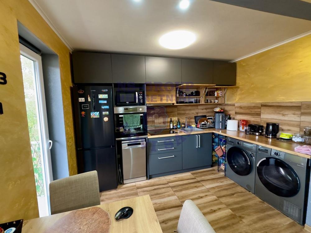 Glavna slika -Dvosoban -53m2 - Petrovaradin- 556842