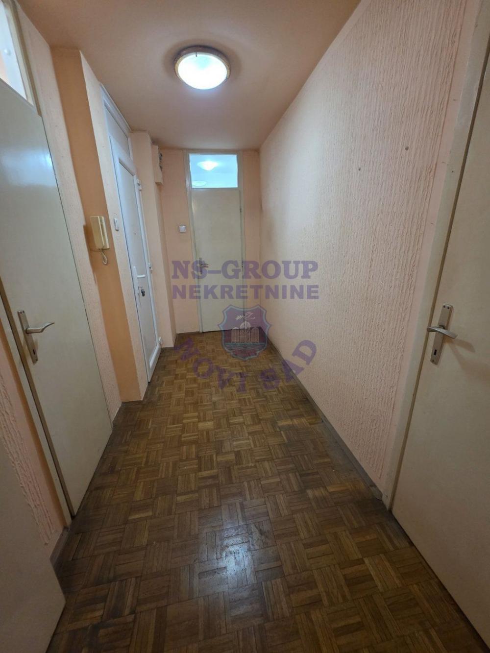 Slika 4 - Trosoban stan Liman 4 š:561395