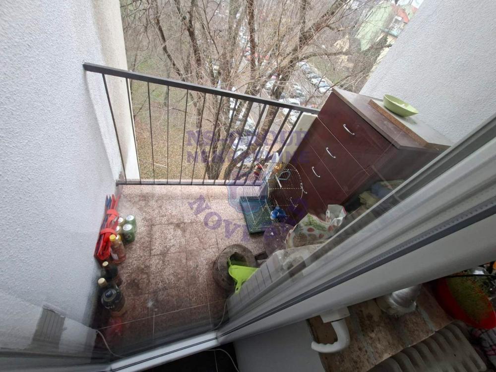 Slika 9 - Cetvorosoban stan Petrovaradin š:561380