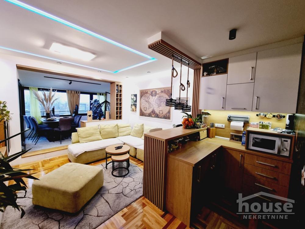 Slika 3 - Stan,NOVI SAD,KLISA,kv: 70.00, € 155000, ID: 1065147