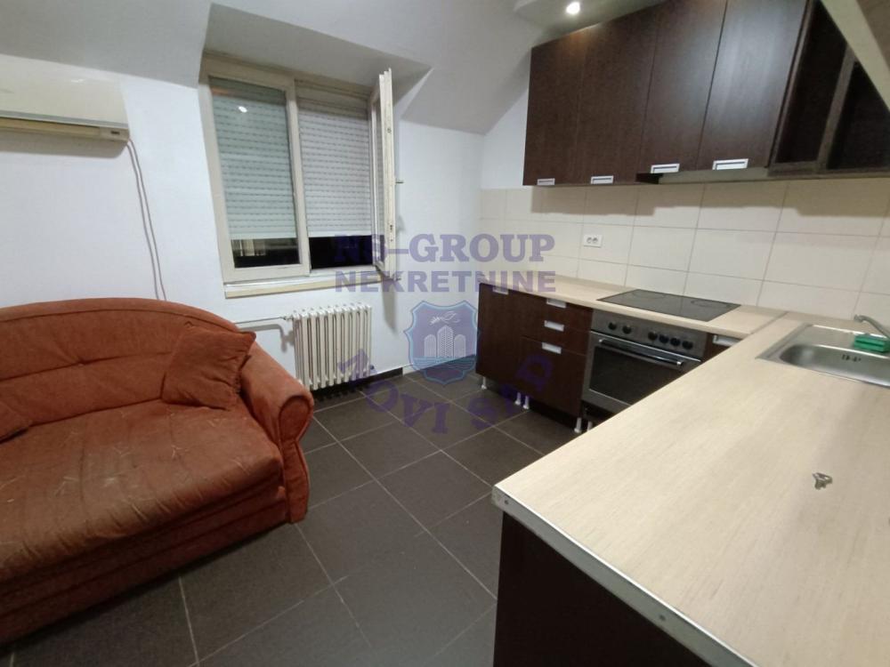 Slika 4 - Š:561283 Jednosoban na Ž. Stanici!