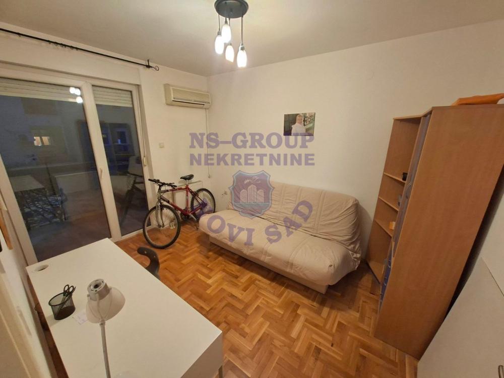 Slika 2 - Odlican trosoban stan na Grbavici!