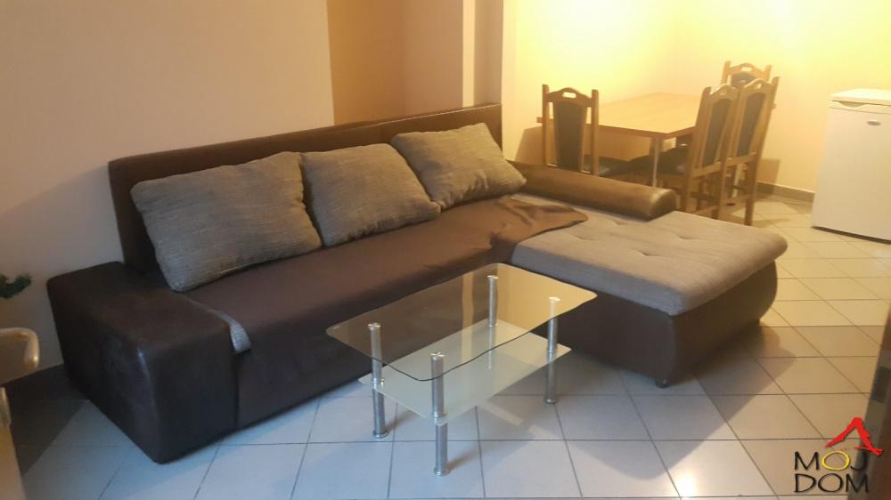 Slika 3 - Stan,NOVI SAD,CENTAR,kv: 57, € 103000, ID: 1030998