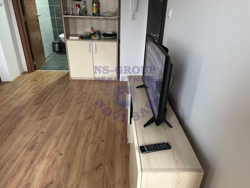 Slika 1 - Odličan jednoiposoban stan na Adicama!