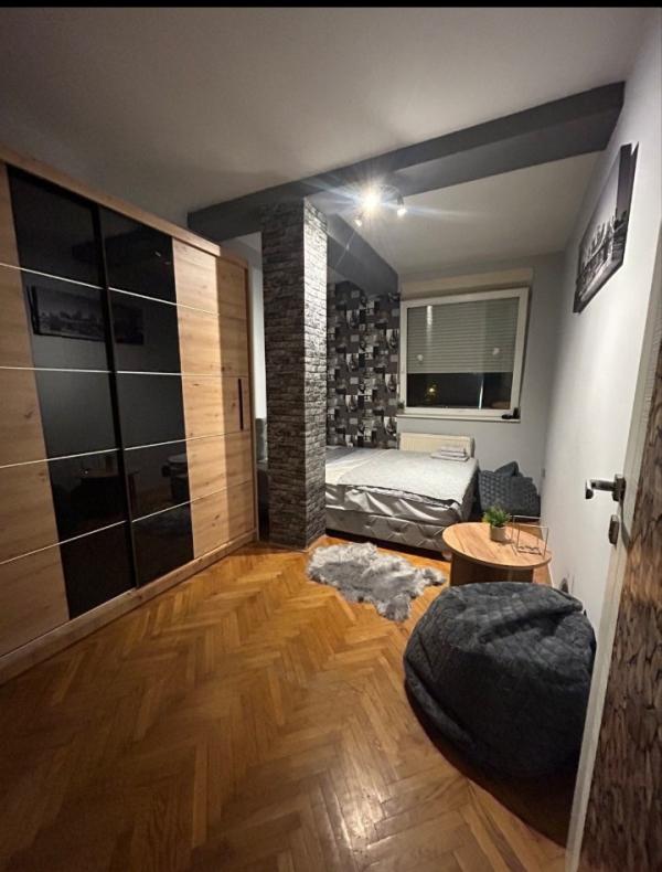 Glavna slika oglasa 32985