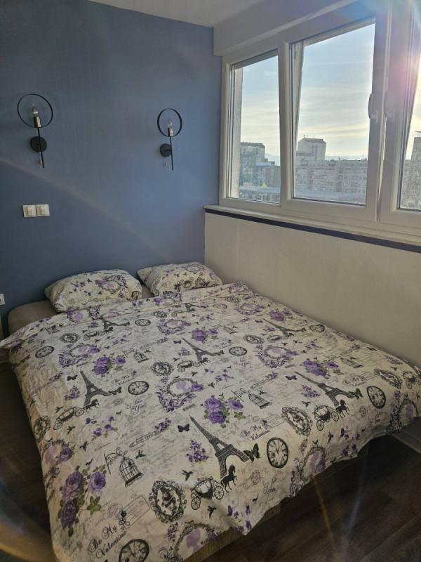 Slika 5 - Stan,NOVI SAD,BULEVAR,kv: 29.00, € 89610, ID: 1059049