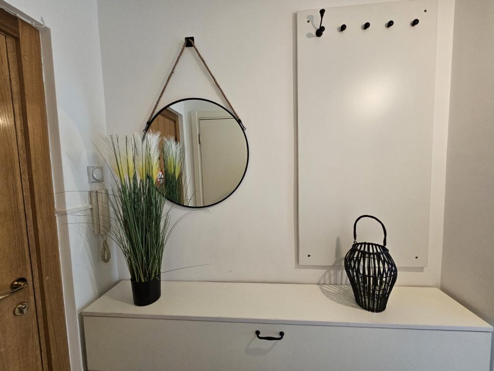 Slika 7 - Stan,NOVI SAD,BULEVAR,kv: 29.00, € 89610, ID: 1059049