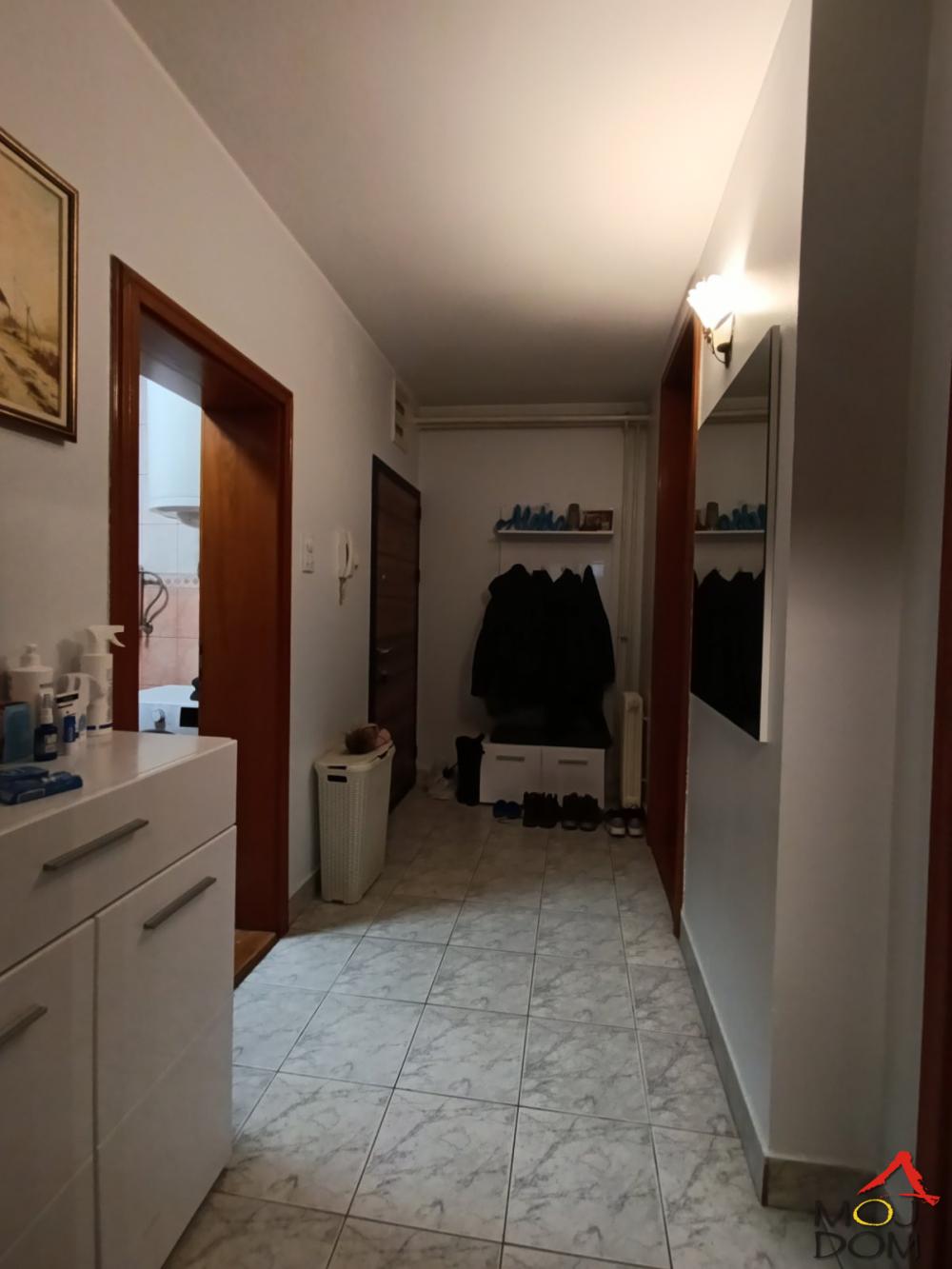 Slika 7 - Stan,NOVI SAD,SOCIJALNO,kv: 40, € 119500, ID: 1031614