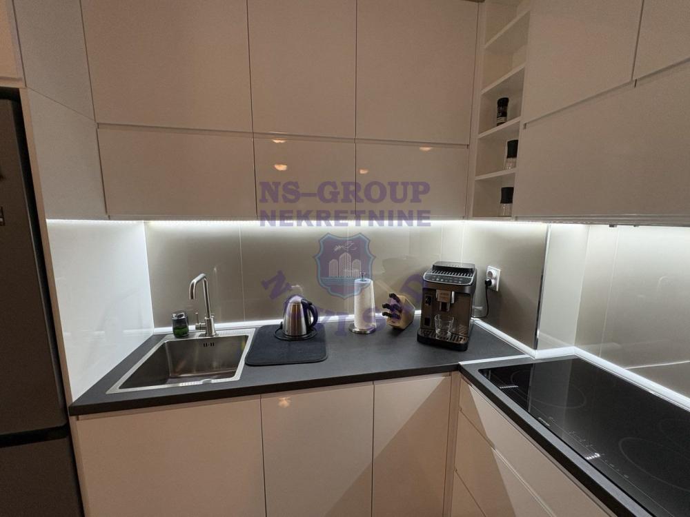 Slika 3 - Š:561444 Dvoiposoban na Novom Naselju!