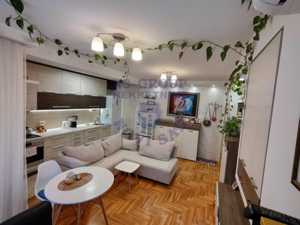 Glavna slika -Prodaje se moderan stan od 42 m² u novogradnji.