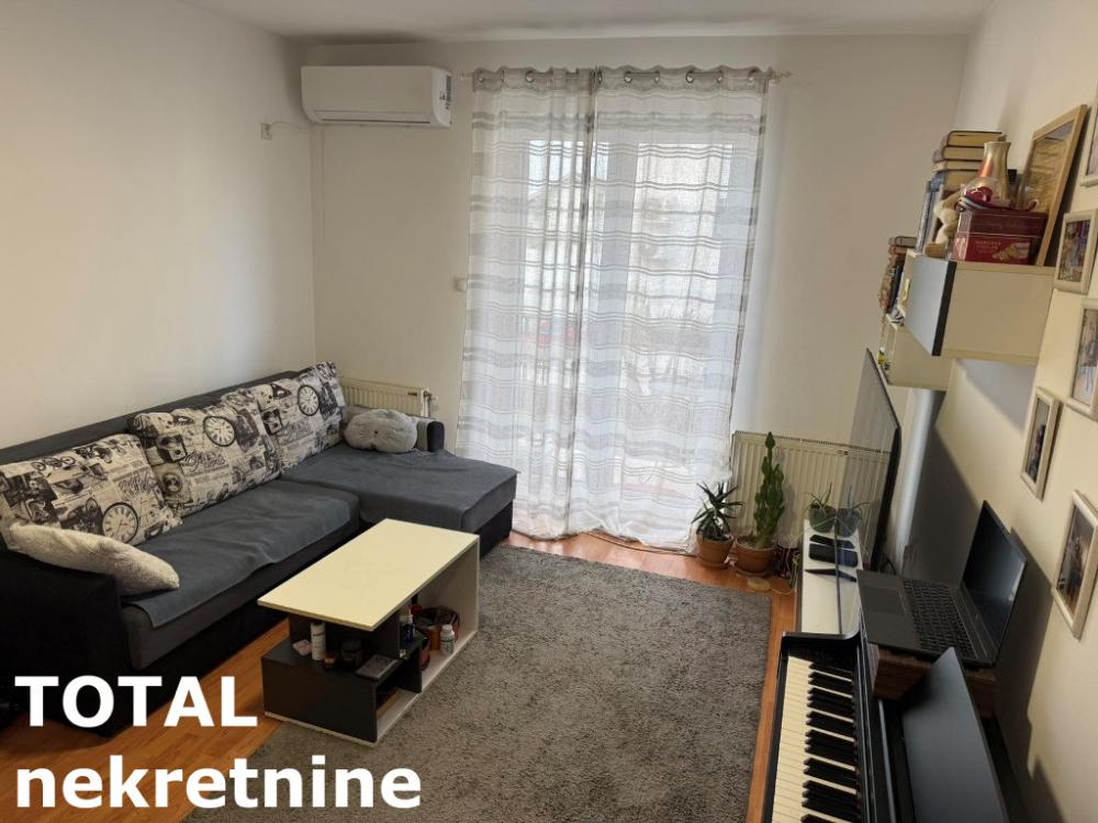 Slika 1 - Stan,NOVI SAD,ADICE,kv: 52.00, € 122000, ID: 1102014