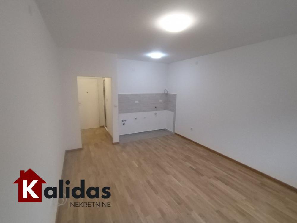 Glavna slika -Stan,NOVI SAD,NOVO NASELJE,kv: 22, € 70000, ID: 1008436