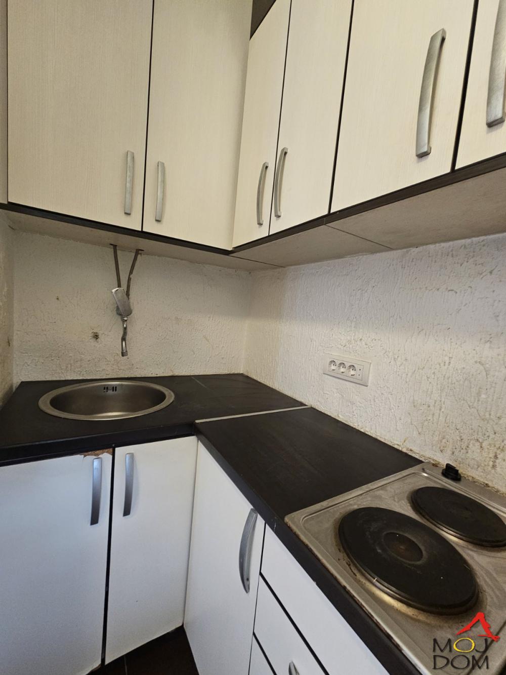 Slika 5 - Stan,NOVI SAD,CENTAR,kv: 38, € 111240, ID: 1031390