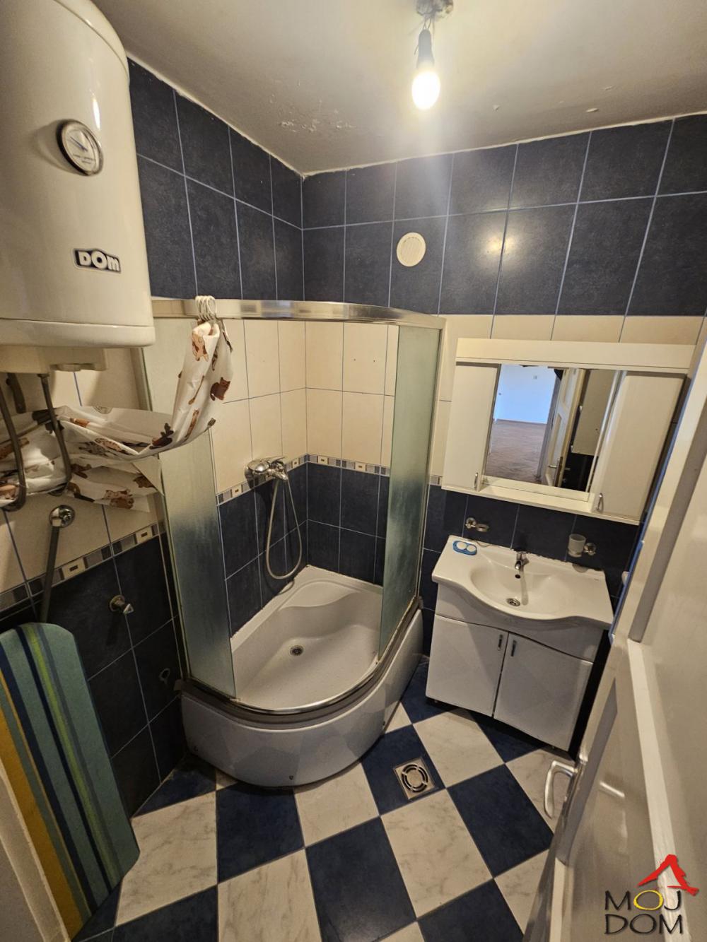 Slika 6 - Stan,NOVI SAD,CENTAR,kv: 38, € 111240, ID: 1031390