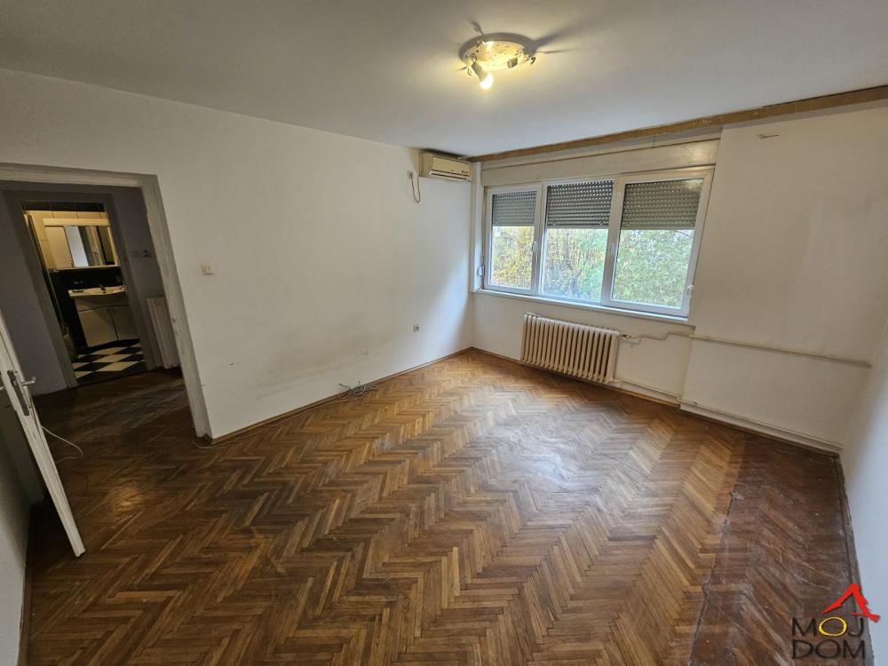 Slika 1 - Stan,NOVI SAD,CENTAR,kv: 38, € 111240, ID: 1031390