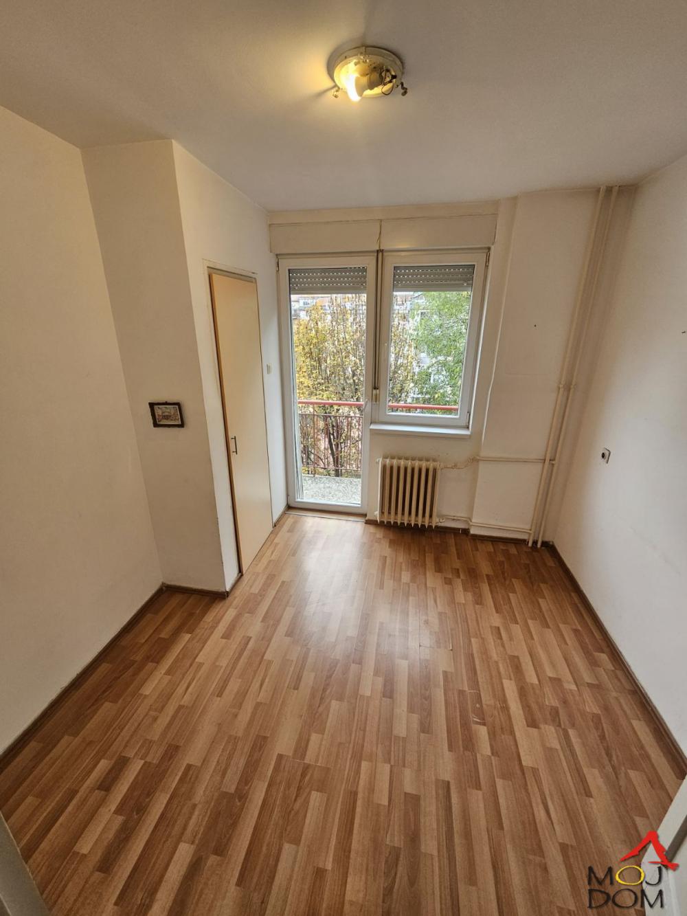 Slika 3 - Stan,NOVI SAD,CENTAR,kv: 38, € 111240, ID: 1031390